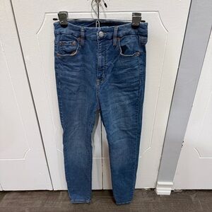 Aeropostale Medium Wash Super High Rise Curvy Jegging